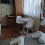 Gabi & Gabi